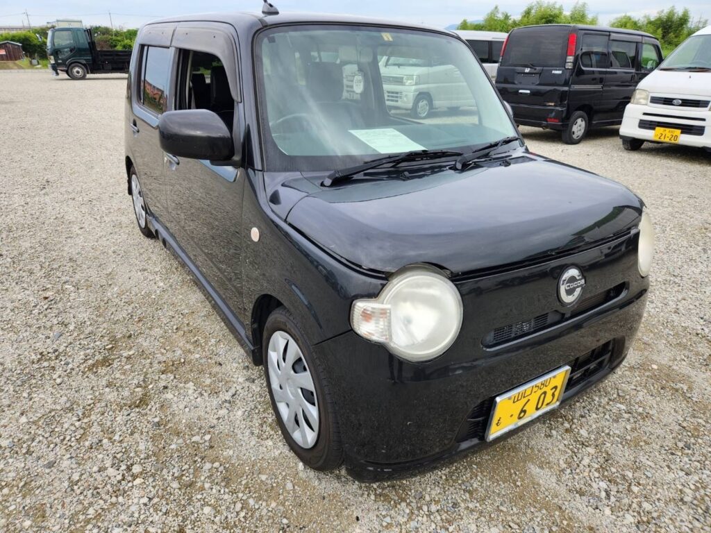 ダイハツ ミラココア